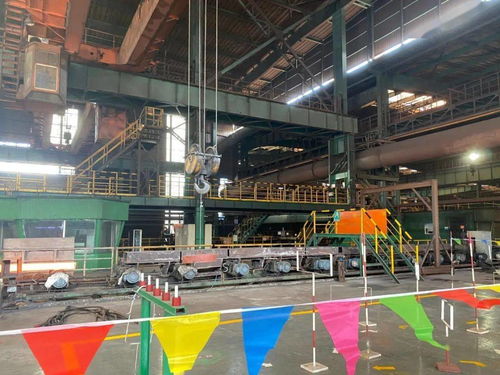 第二炼铁厂行车工技能比武 螺旋推进车操作技艺大比拼